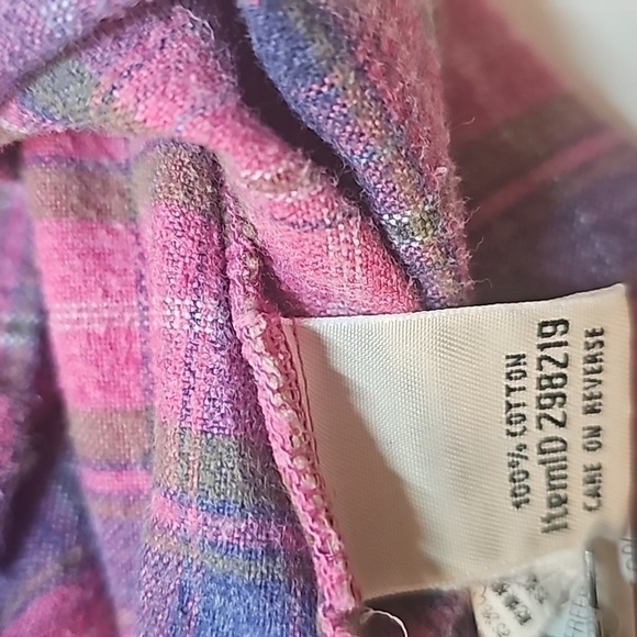 LL Bean Pink Plaid flannel Button Down Shirt Size S long sleeve - Picture 8 of 9